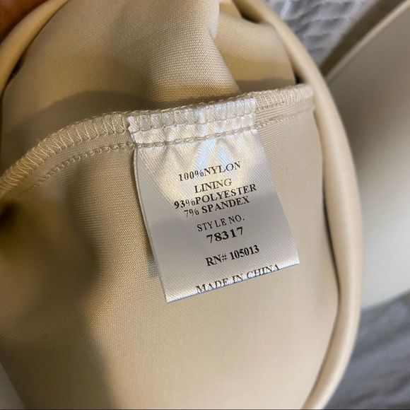 Andree Black Lace Sheath Dress Size Medium. No rips or tears! Great condition! - Picture 7 of 8